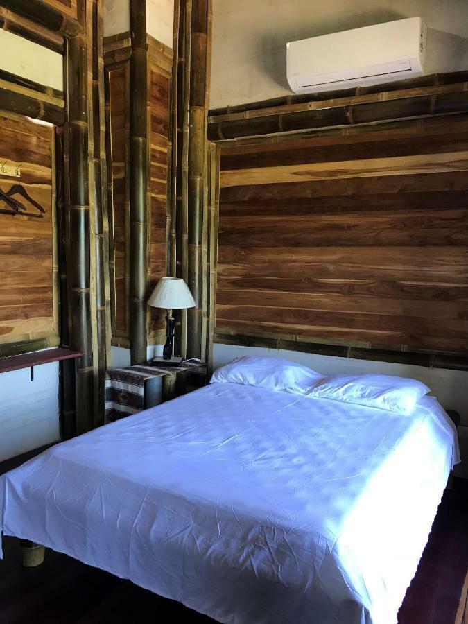Bambura Hermosa Villas Uvita Eksteriør billede